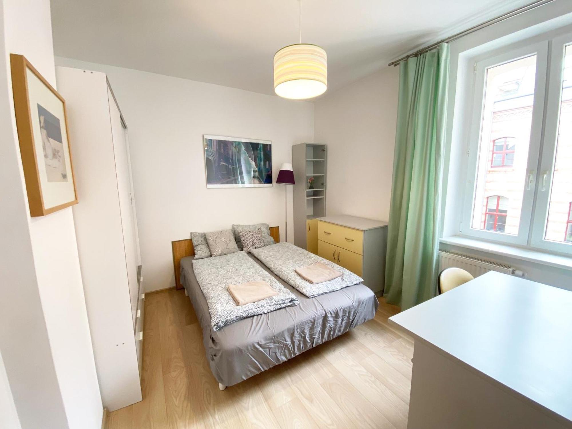 Hello Apartments Amazing River View 4 Bedrooms & Balcony Гданск Екстериор снимка